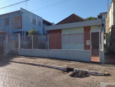 Casa para Venda, em Cachoeira do Sul, bairro BARCELOS, 3 dormitórios, 1 banheiro, 2 vagas